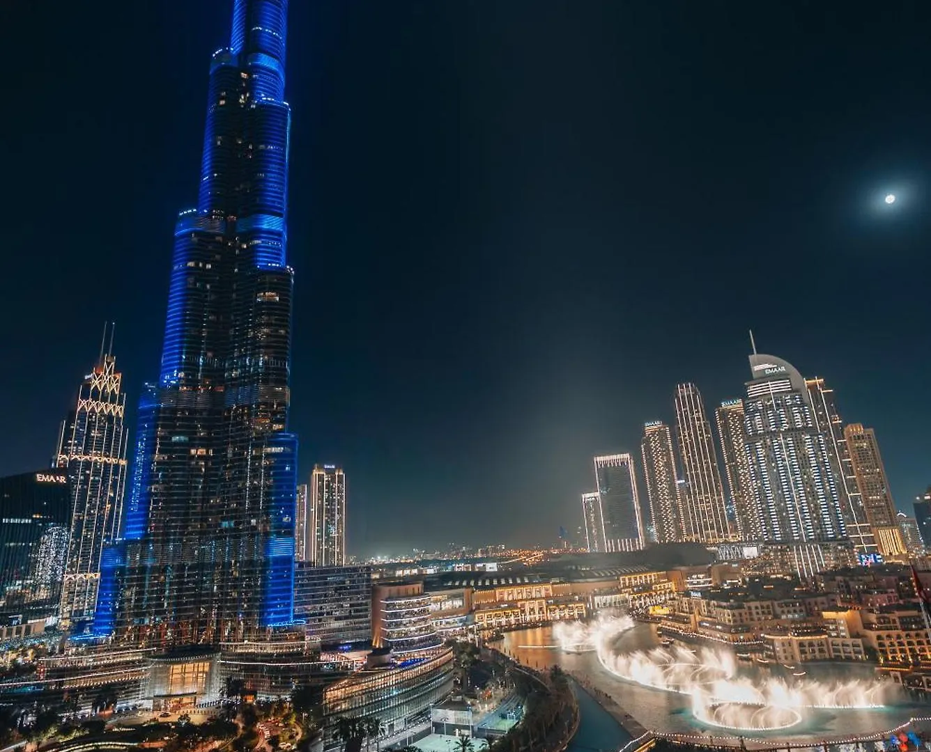 Apartmán Stylish 2-Bedroom Luxury Stay In Downtown Dubai With Burj Khalifa & Fountain Views