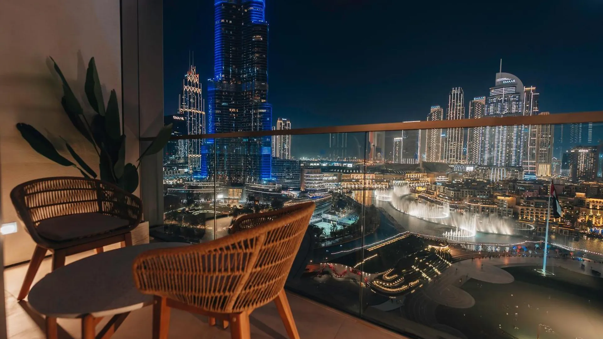 Apartmán Stylish 2-Bedroom Luxury Stay In Downtown Dubai With Burj Khalifa & Fountain Views