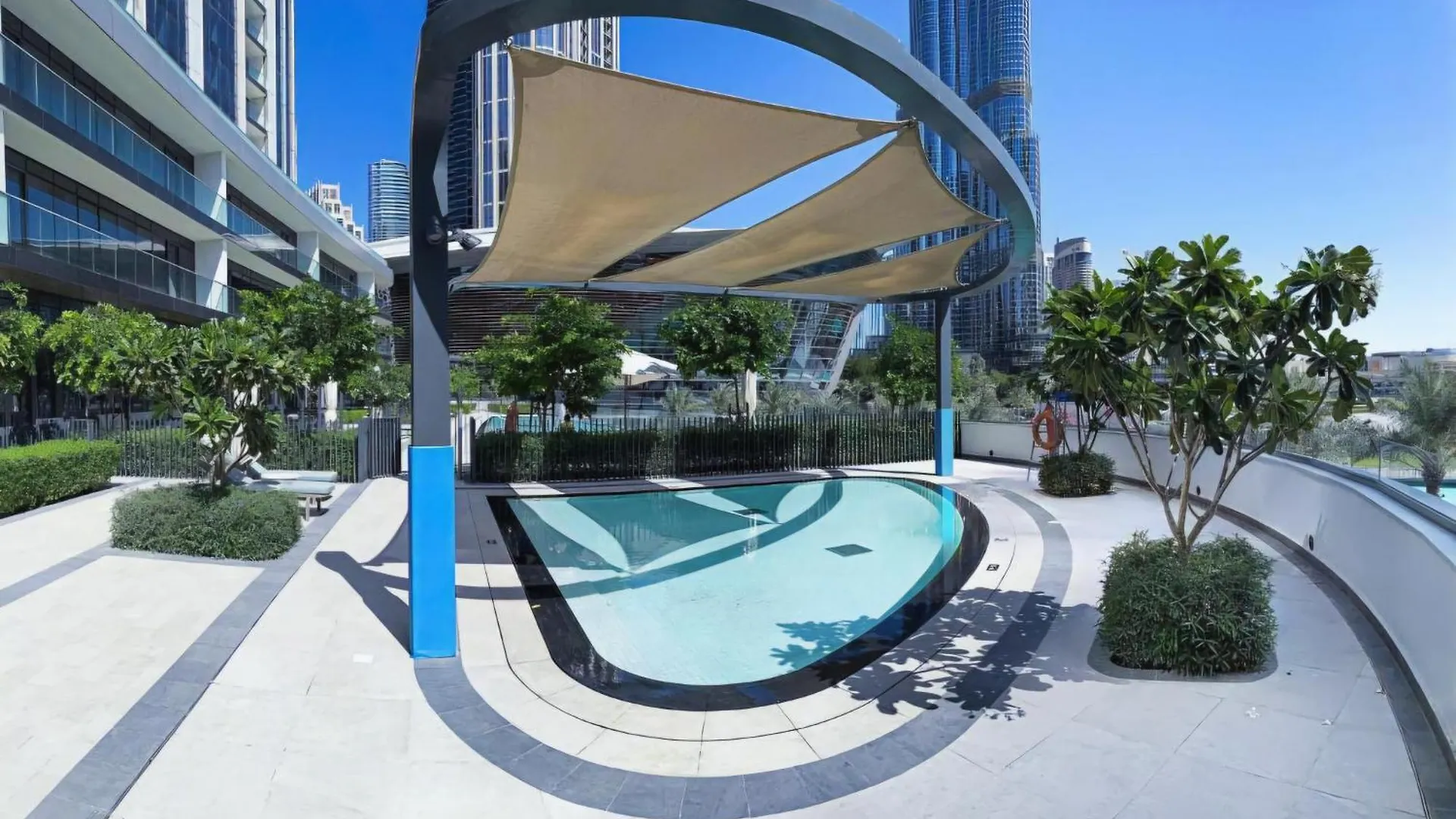 Stylish 2-Bedroom Luxury Stay In Downtown Dubai With Burj Khalifa & Fountain Views United Arab Emirates