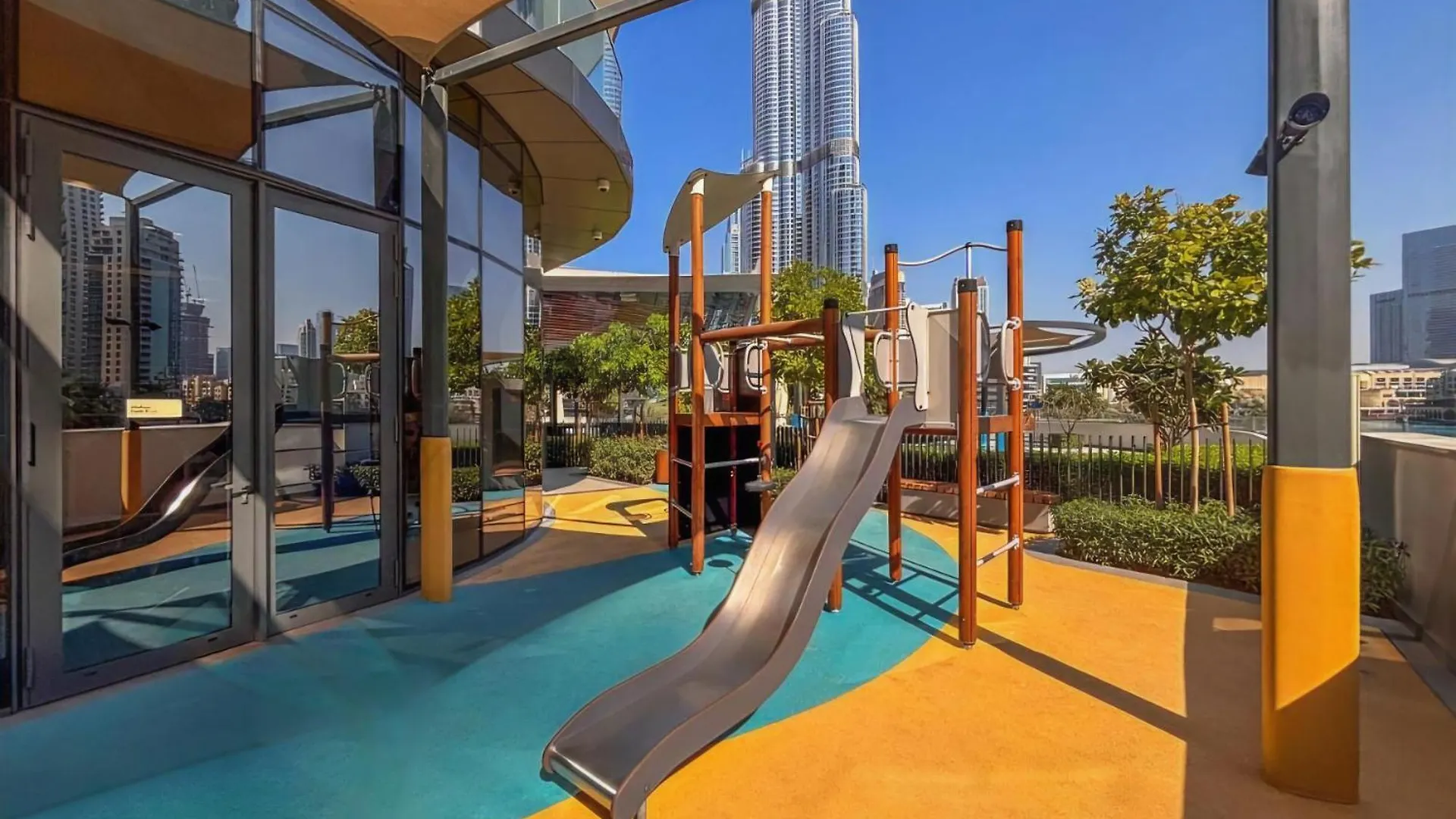 Apartment Stylish 2-Bedroom Luxury Stay In Downtown Dubai With Burj Khalifa & Fountain Views United Arab Emirates