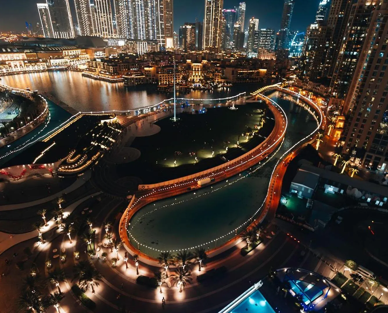 Stylish 2-Bedroom Luxury Stay In Downtown Dubai With Burj Khalifa & Fountain Views United Arab Emirates